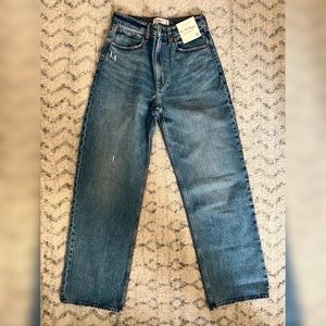 Abercrombie & Fitch The 90s Baggy Ultra High Rise Size 28 Regular